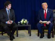 Antes de viajar a Washington, Javier Milei elogió el coraje de Donald Trump para alcanzar la tregua en Gaza y lo propuso para el Premio Nobel de la Paz