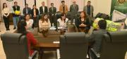 Campaña: Comité de Diputados entrega tapitas de plástico en Sucre para apoyar la lucha contra el cáncer infantil