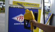 YPFB anticipa llegada de 50 millones de litros de combustible