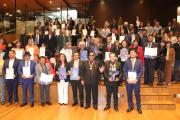 Brigada Parlamentaria de La Paz distingue a profesionales e instituciones por su aporte cultural y social