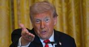 Jueza bloquea temporalmente los despidos de la administración Trump