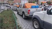 Vehículos del Órgano Electoral hacen fila por combustible en surtidores de La Paz