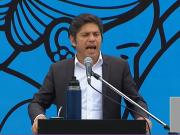 En el Día de la Lealtad, Kicillof afirmó que Bessent es el nuevo ministro de Economía y cruzó a Milei: Fue a pedir la escupidera a EE.UU.