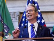 Los argentinos no le creen a Scott Bessent y siguen comprando dólares