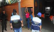 Cierran locales y arrestan más de 130 personas por infringir el Auto de Buen Gobierno en La Paz y Santa Cruz