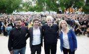 Kicillof con acto propio, ausencias y señales al PJ