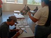 Santa Cruz: cierran mesas de sufragio y realizan escrutinio y conteo de votos tras ocho horas de votación