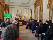 Legislativo y Cancillería promueven intercambio de buenas prácticas para mujeres en movilidad humana entre Bolivia y Chile