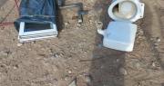 Cayó un hombre en Albardón tras el robo de materiales de obra: secuestraron ventanas, puertas y hasta un inodoro