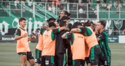 “A prepararse para el clásico”: el motivador mensaje de un jugador verdinegro