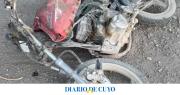 Un motociclista terminó internado tras un fuerte choque en Sarmiento