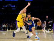 La NBA comenzó con dos partidazos: Doncic no pudo impedir la caída de los Lakers ante los Warriors de Curry y ganó el campeón, Oklahoma City