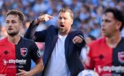 Newell’s presentó al reemplazante del Ogro Fabbiani pero no fue bien recibido