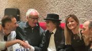 Charly García celebró su cumpleaños rodeado de fans y se reunió en un bar de Palermo con familiares y amigos