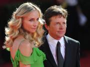 Michael Fox hoy, a los 64 años: el amor invencible de Tracy Pollan, su mujer y apoyo en los desafíos del Parkinson