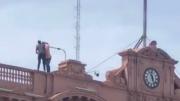 Inusuales movimientos en la terraza de la Casa Rosada: ¿qué pasó?