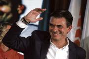 Paz dice que consultó con comunidades y ciudades sobre retomar relaciones con EEUU y obtuvo permiso