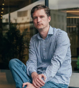 Renuncio, dice Miles Bruner estratega de recaudación de fondos del Partido Republicano, que sorprende al partido y critica duramente a Donald Trump