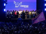 Milei cerró la campaña en Rosario: A partir del domingo va a cambiar en serio la Argentina