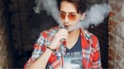 Presentaron un proyecto para prohibir el uso de vapeadores en espacios públicos de Neuquén