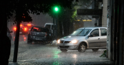 Pronostican que la parte más fuerte de la tormenta en La Plata será durante la noche del viernes