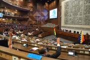 Diputados dan luz verde a 17 leyes, entre créditos para obras viales, derechos de personas sordas y provisión de combustibles