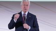 Milei se reúne con el CEO de J.P. Morgan en Buenos Aires a dos días de las elecciones