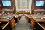Diputados aprueban ley excepcional que permite importación privada de combustibles por tres meses
