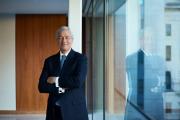 El CEO de JP Morgan se reunió con Caputo y espera a Milei