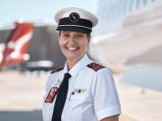 La piloto de avión que ayudó a recaudar miles de dólares por una emotiva causa: Quería hacer algo de una forma más personal