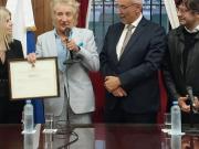 Rod Stewart derrochó simpatía y carisma en el acto donde fue declarado Huésped de Honor de la Ciudad de Buenos Aires: Aquí me siento como en casa