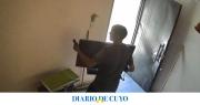 Una vecina de San Martín, indignada: sufrió tres robos en menos de 10 meses y en el último reconoció al ladrón