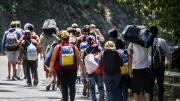 Migración venezolana crea mercado de consumo de 10.500 millones de dólares en América Latina, según estudio
