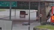 Un hombre murió en General Paz tras las intensas lluvias