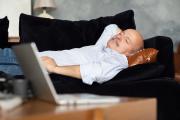 20 minutos al día: cómo dormir la siesta le puede ayudar a la memoria, aumentar la productividad y reducir el estrés