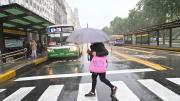 Diluvio en el AMBA, se inundó la Avenida General Paz y hay alerta naranja por tormentas