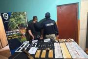 Narcomenudeo: desarticulan un punto de venta de drogas y secuestran marihuana en Añatuya
