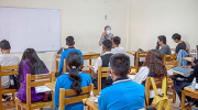 Educación ratifica cierre escalonado del año escolar 2025