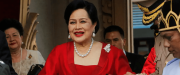 Muere la reina madre Sirikit de Tailandia a los 93 años