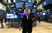 Wall Street alcanza triple récord tras datos de inflación en EEUU