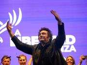 Javier Milei en la jornada electoral de diputados y senadores nacionales este 26 de octubre, EN VIVO: comienzan las votaciones en Argentina