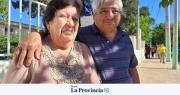 Hugo y Adela, compromiso al votar y también con el amor