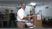 Jorge Capitanich votó en Chaco: “Que sea una excelente jornada cívica y democrática”