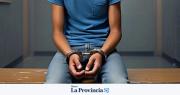 Lo buscaban por haber cometido estafas y lo detuvieron cuando fue a votar