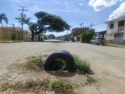 Residentes de La Mora II piden reparación de vías y alumbrado