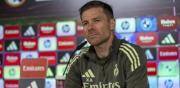 Xabi Alonso va por su primer triunfo en el clásico español