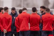 Se van 20 futbolistas: la fuerte decisión de Independiente para fin de año
