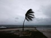 Con vientos de 280 kilómetros por hora, el huracán Melissa podría devastar el oeste de Jamaica