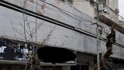 Momentos de tensión por mujer atrapada en un ascensor