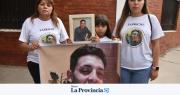 Desapareció el cartel en memoria de un joven sanjuanino: su familia no deja de buscarlo
